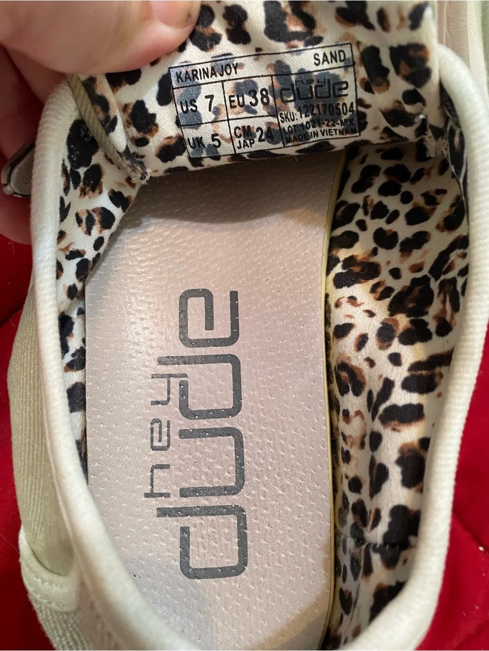 Hey Dude Women’s Karina joy Canvas Sneakers sand beige leopard Laces size 7 EUC